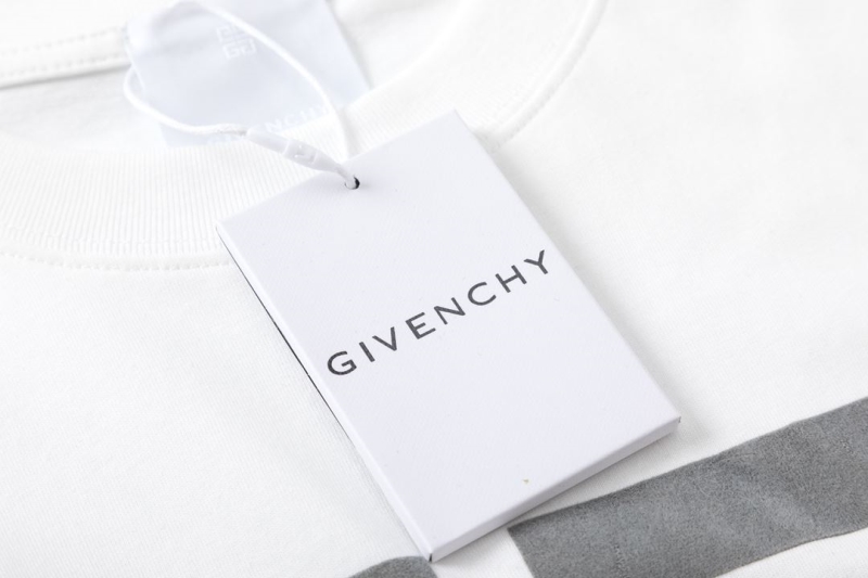 Givenchy T-Shirts